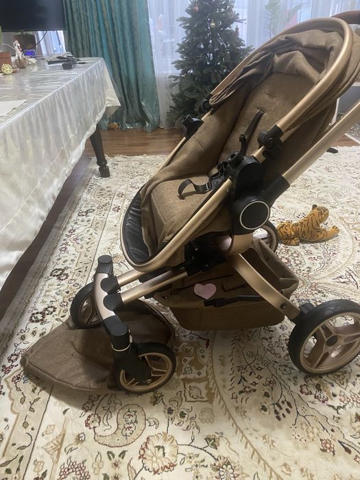 Детская комфортная коляска