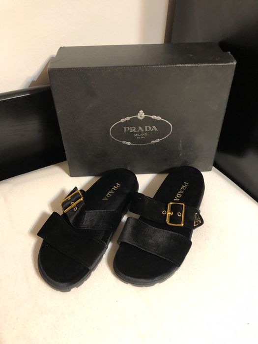 Slapi Prada , calitate premium , pe stoc , noi , 40