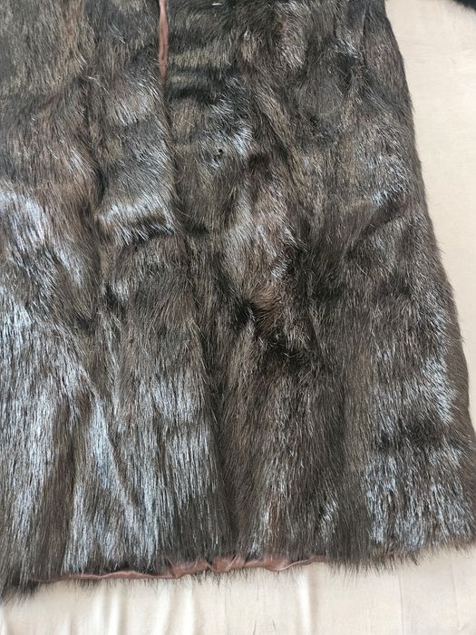 Продавам кожух от лисица