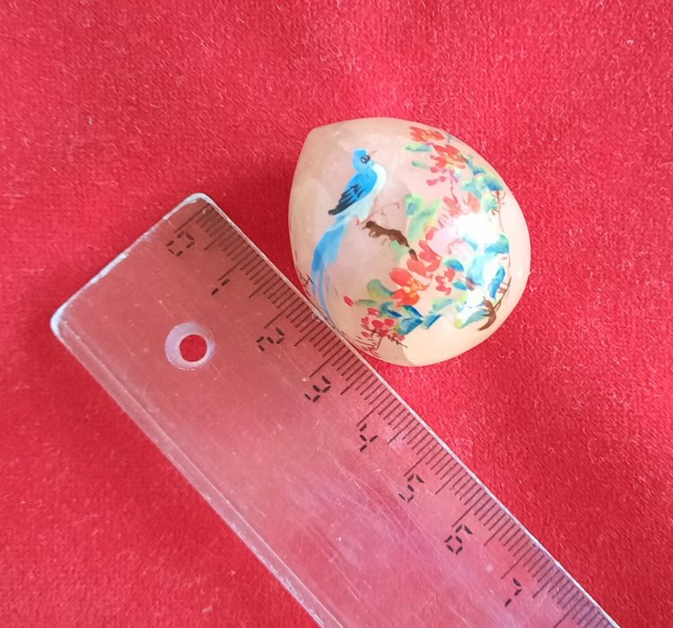 Ou cuarț roze pictat de mână