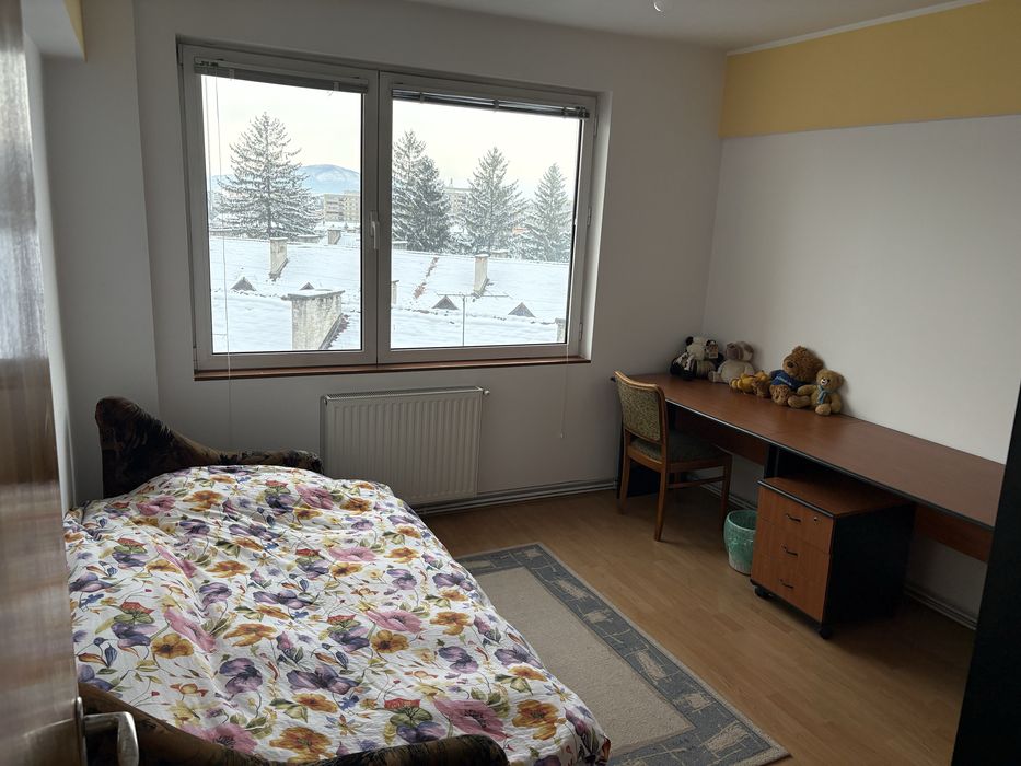 Apartament 4 camere 90 mp,Brașov bdul Victoriei, Centrul Civic