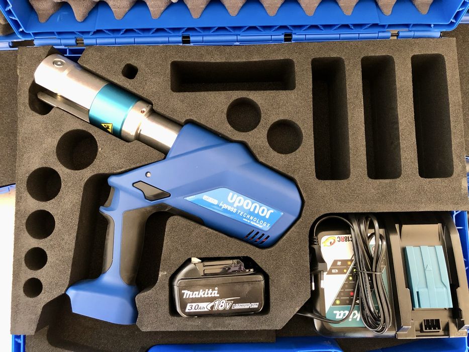 Presa sertizare Uponor UP110 i-press completa