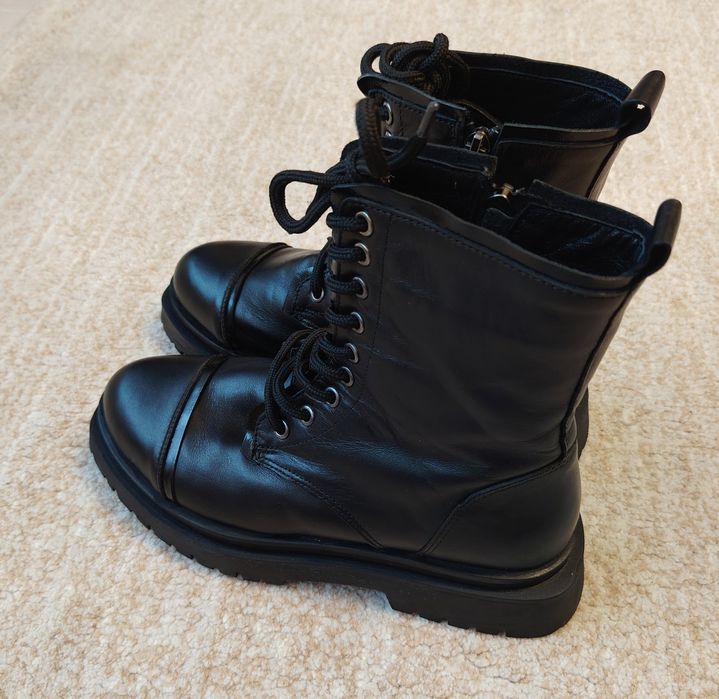 Ghete piele Dasha mărimea 39