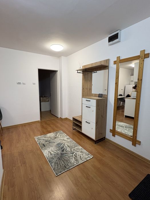 Inchiriere apartament 2 camere,Et 1/4