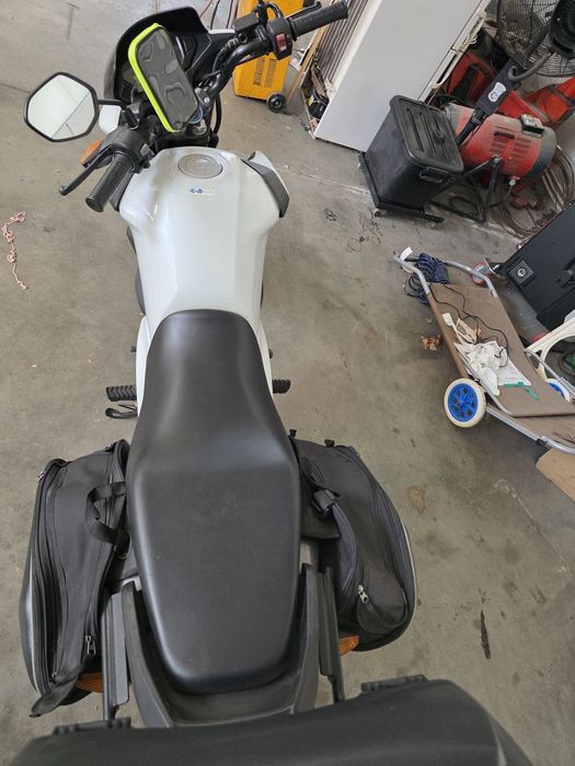 Vand sau schimb cu bicicleta asistata electric Honda cbr 125