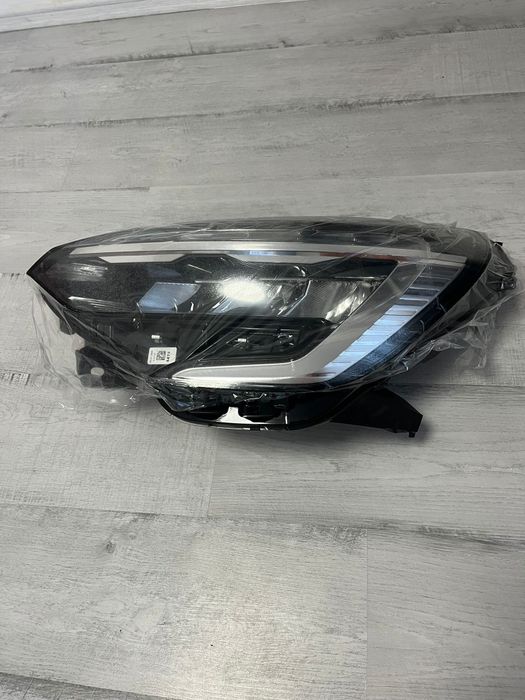 Faruri Renault Clio V Stânga Renault clio v headlight/headlamp26060998