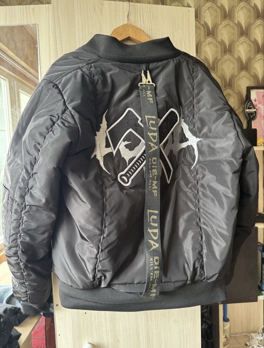 Luda екип като нов