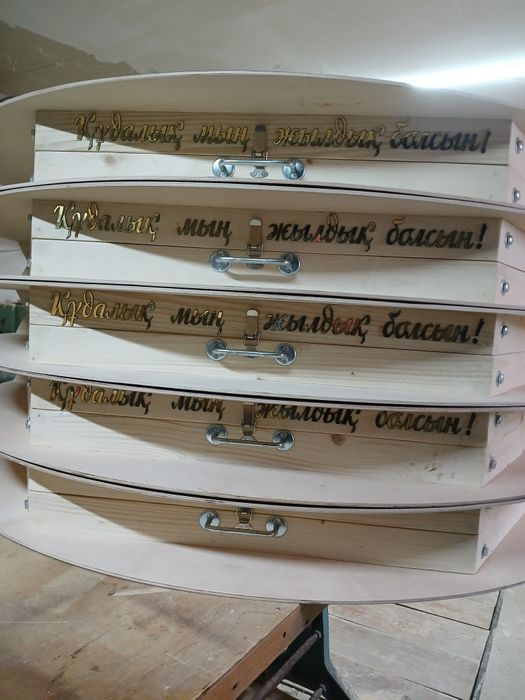 Жиналмалы үстелдер