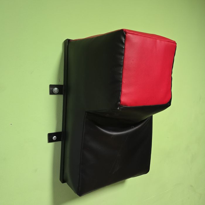 Боксова стойка за удари