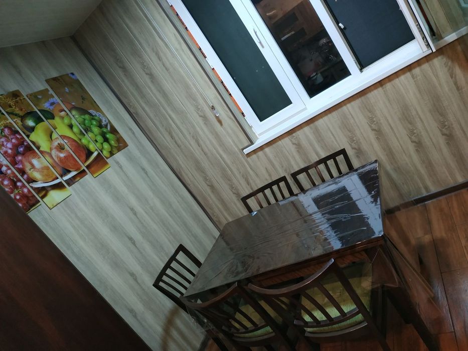 Продам свою 2х комнатную квартиру  49.9 квм на рисовом базаре