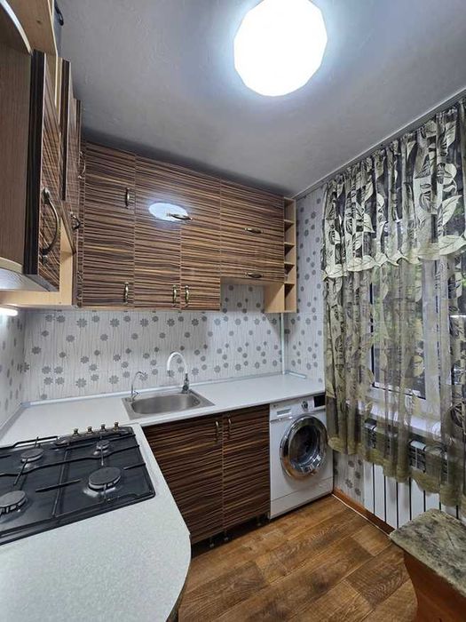 Продам 2 ком. квартиру Орбита 4 дом 33