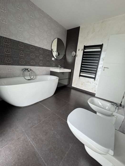 Casa P+1, 700 mp, garaj, mobilata, gradina amenajata