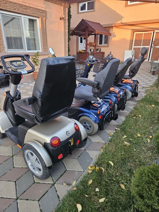 Vând scuter electric, triciclu, căruț, cărucior bătrâni