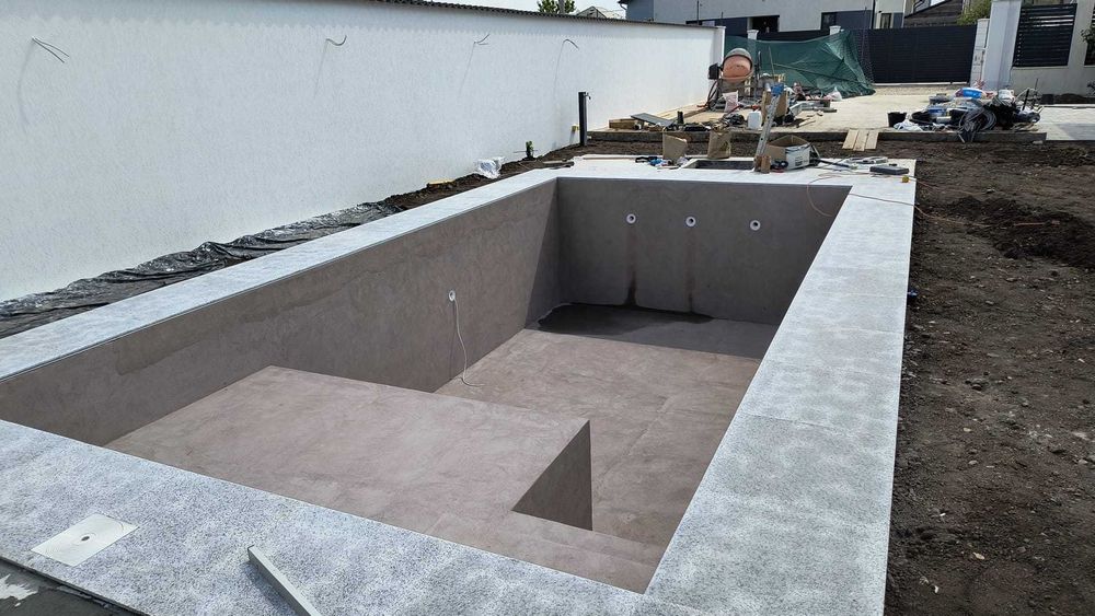 Executam Piscine la Cheie