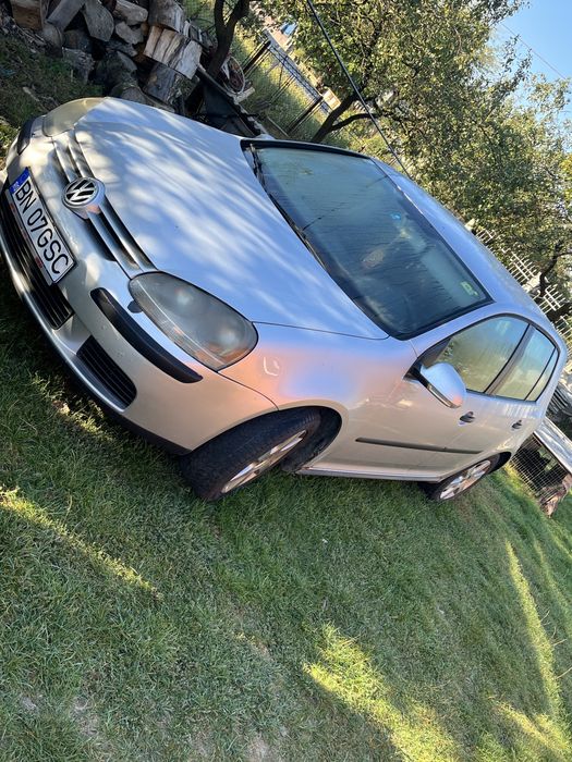 Vând golf 5 2004