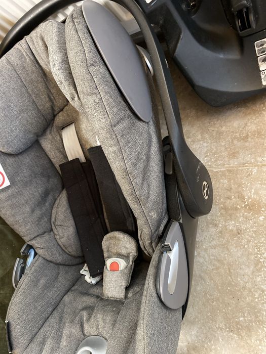 Carseat cu baza Cybex