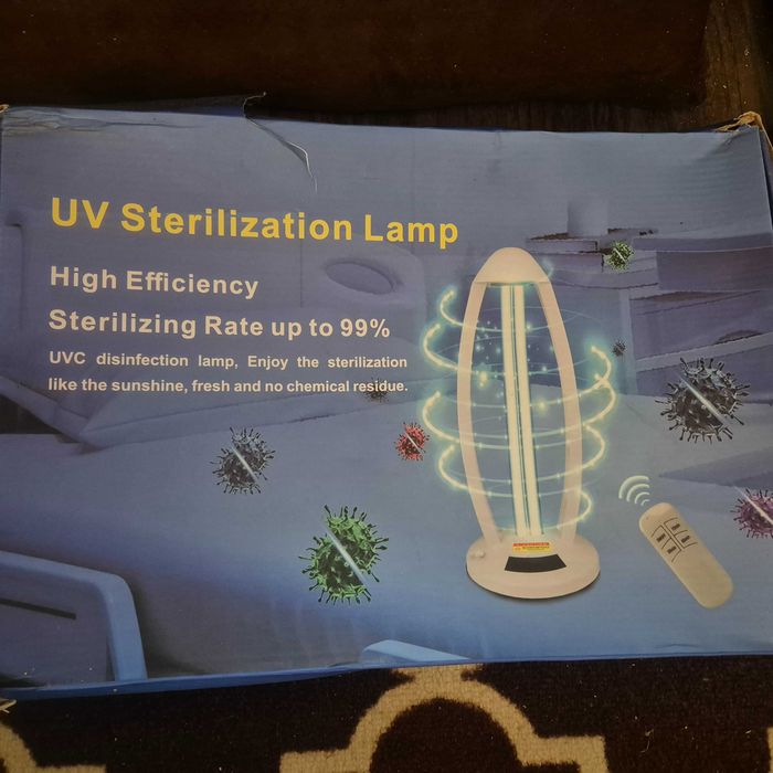 vand lampa UV noua cu telecomanda