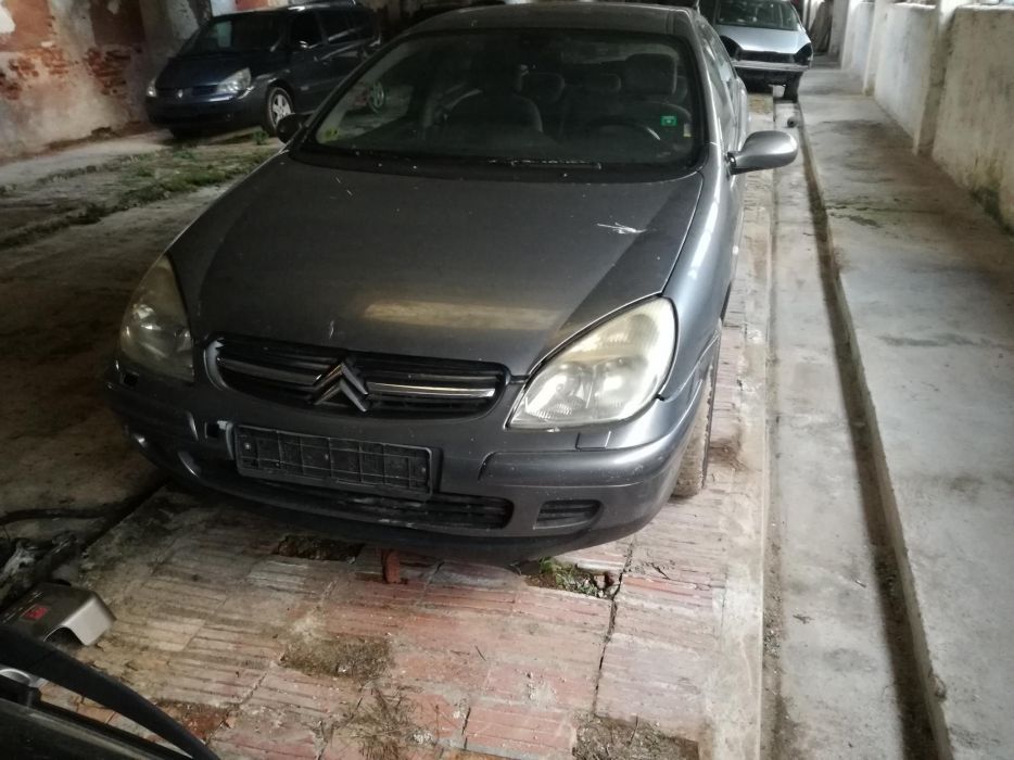 На части Ситроен С5 комби, седан