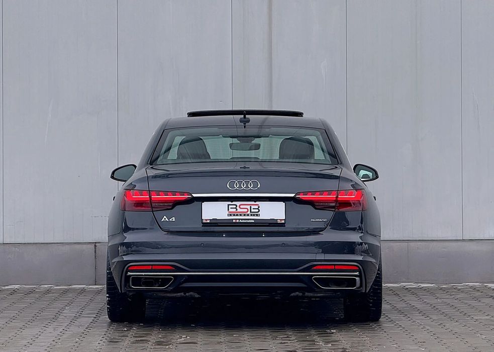 Audi A4 Limuzina GARANTIE / LED / Trapa / Distronic+ / Lane / Side / Camera / 18"