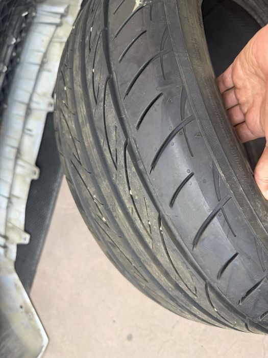 2 балона 235 50 r18
