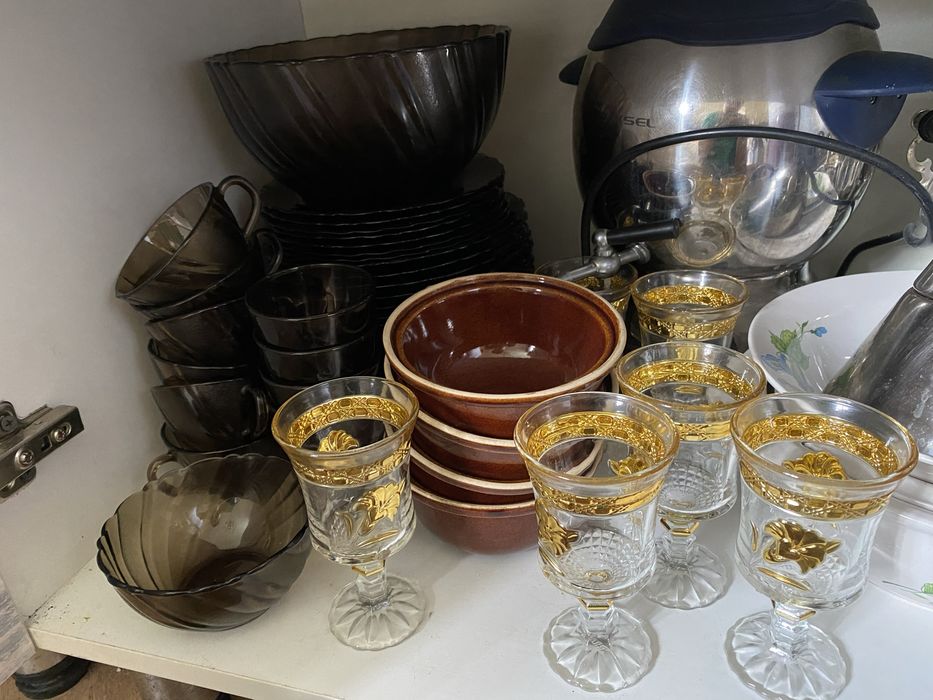 Посуда, продам срочно!