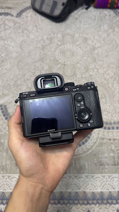 Продам камеру Sony a7 III