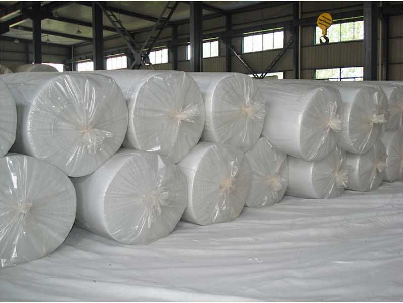 Геотекстиль от 125 гр/м2 до 700 гр/м2 (ОПТОМ)