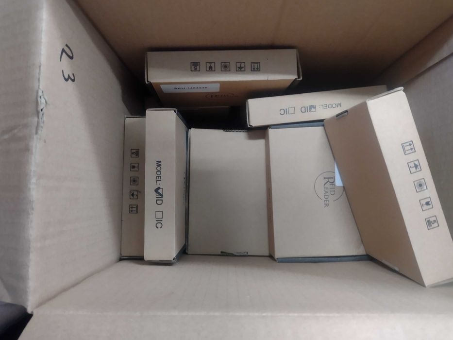 Cititor de proximitate  RFID control acces