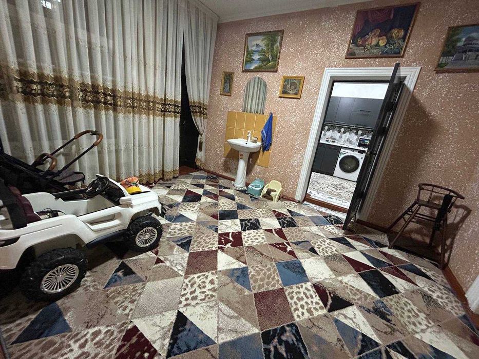 Tsentrda  jer jay satiladi. 6 sot. orientir:Kirov mektep. Ata-ana kln.