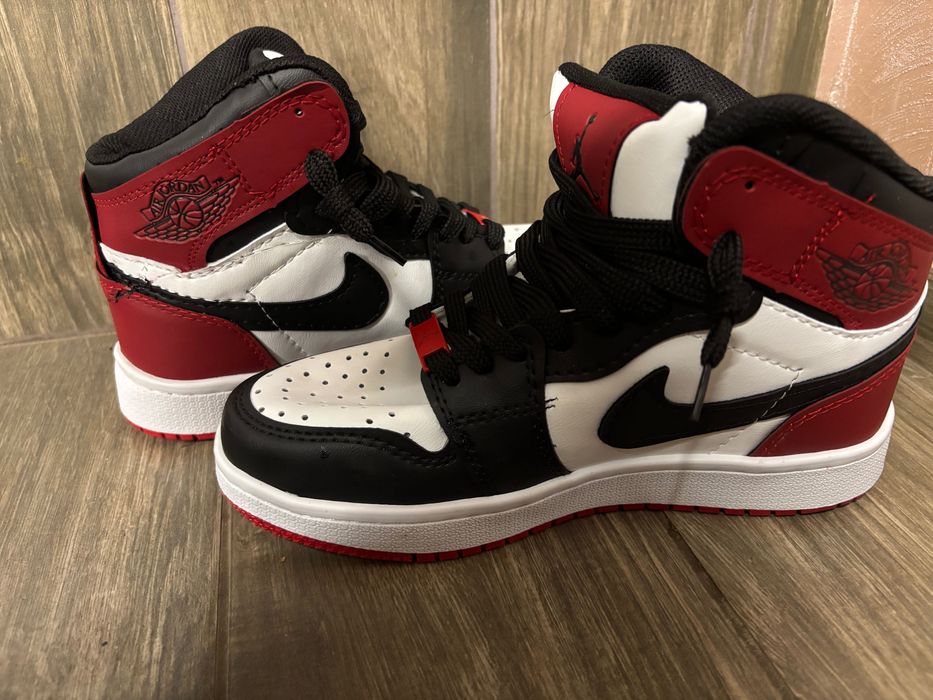 Кецове NIKE нови