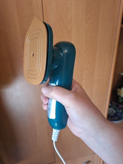 Отпариватель новый продам