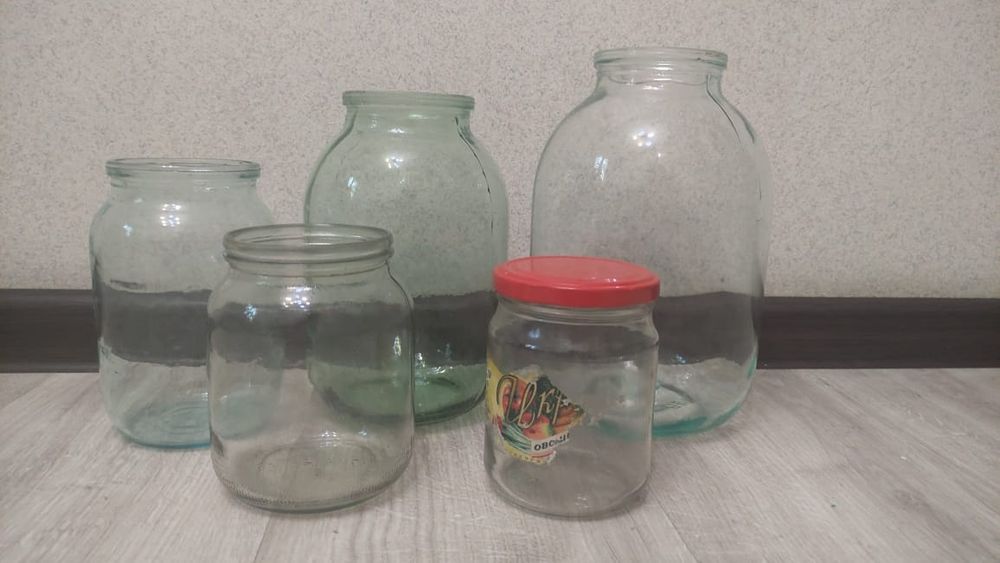 Банки стекляннын