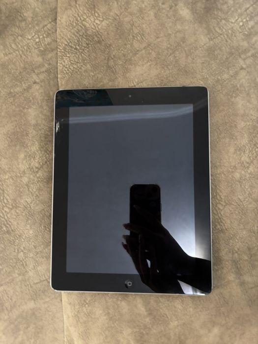 Ipad 2 apple за части