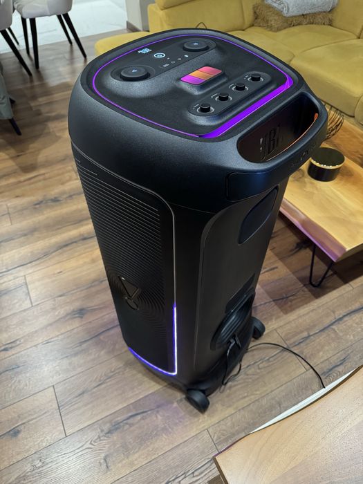 JBL Partybox Ultimate Нова ! Гаранция !