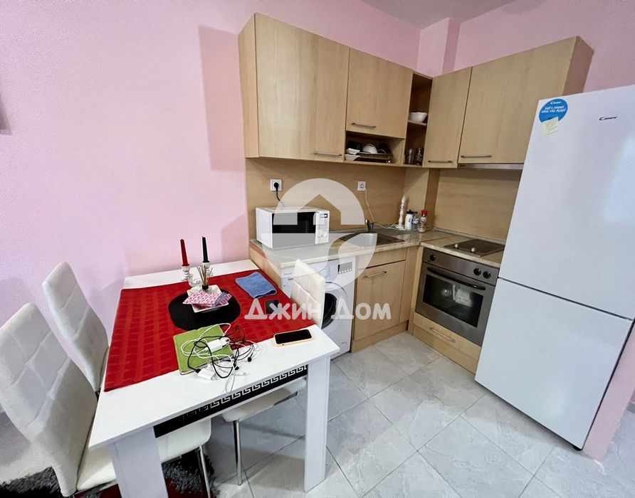 Продава се Двустаен апартамент в к.к. Слънчев бряг - 45 кв.м за 759 €/кв.м - Снимка #2