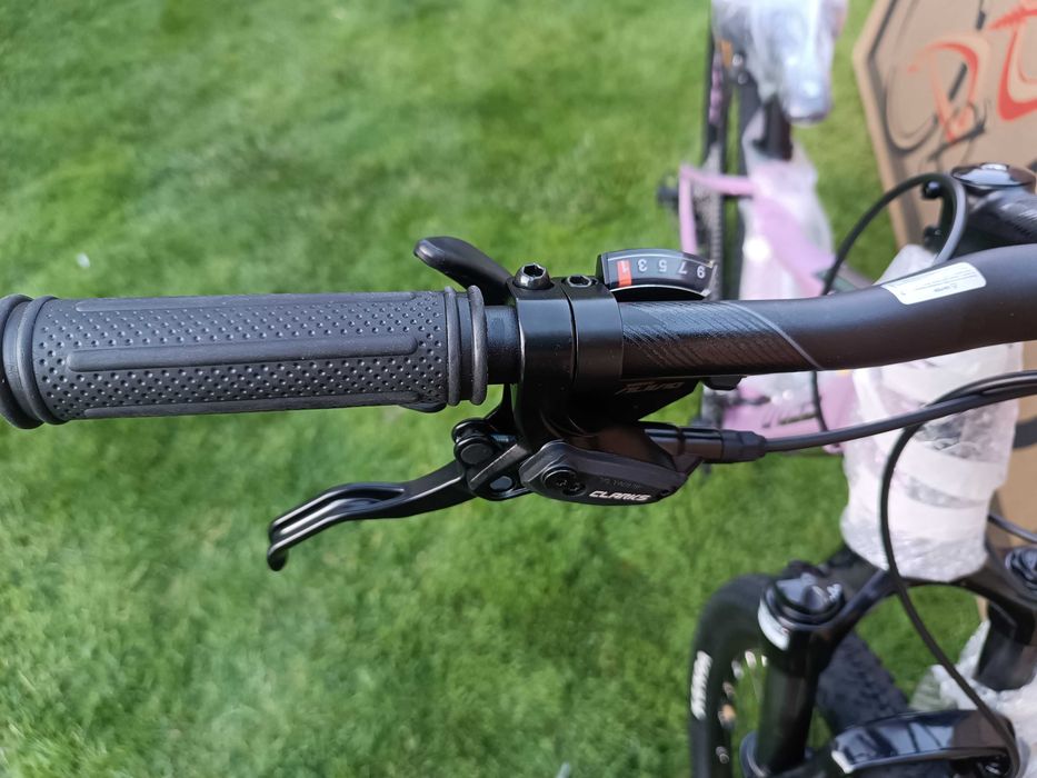 НОВ велосипед 29" Cross Causa SL3