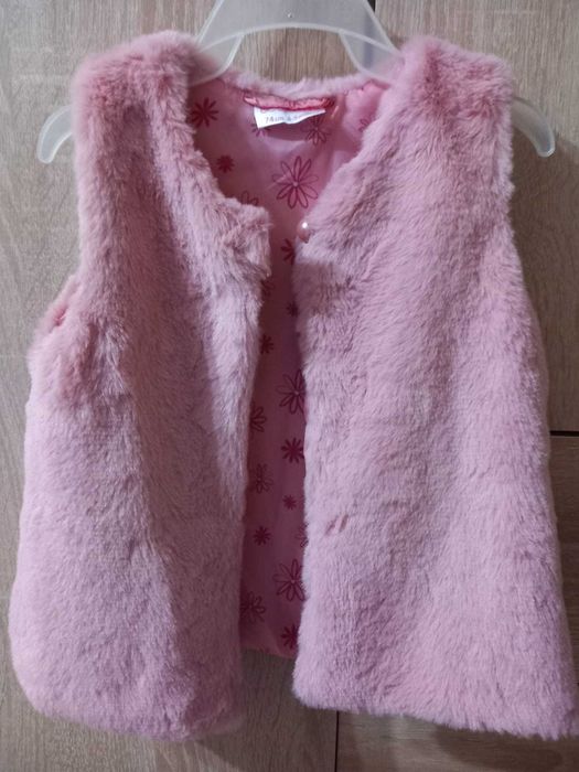 Vand vesta fetite 6-9 luni