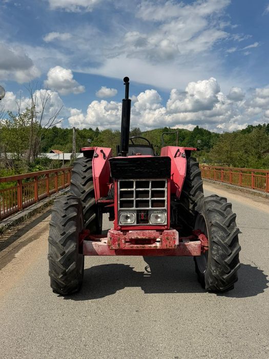 International 745 S ,DT, adus recent