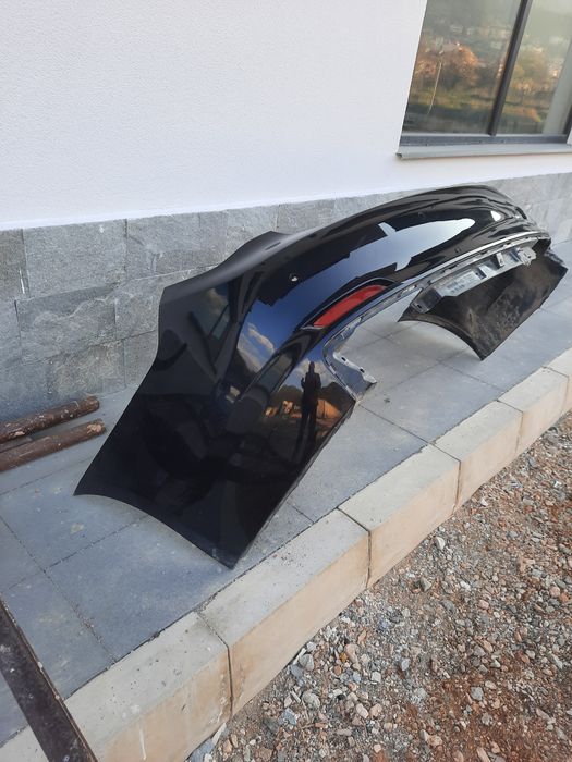 Задна броня за БМВ 7 серия.