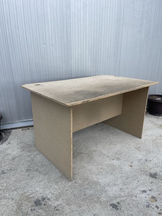 Работна маса бюро тезгях от ПДЧ 160 на 100