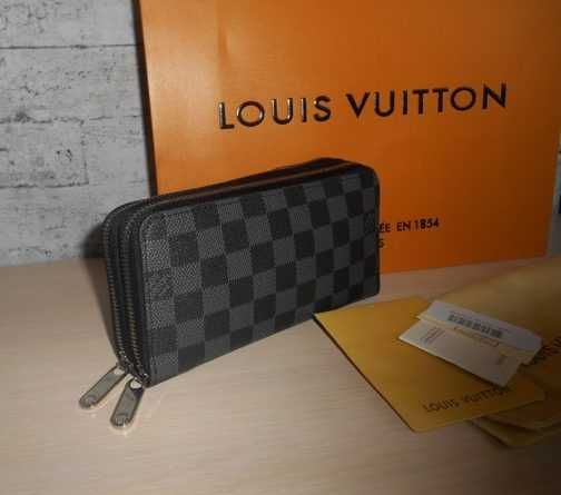 În stoc Portofel pentru bărbați, Louis Vuitton 0630