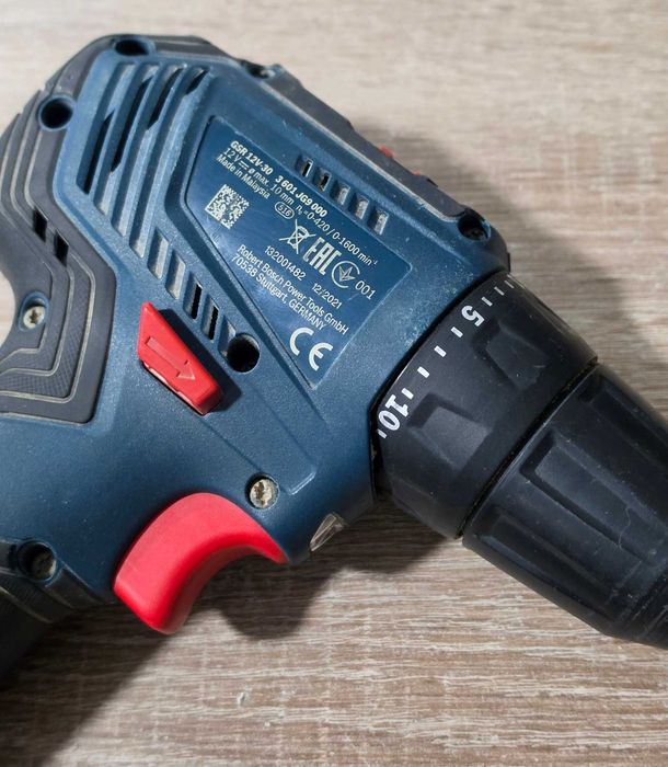 Акумулаторен винтоверт BOSCH GSR 12V-30