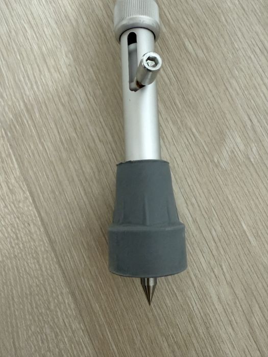 Костыль подлокотник