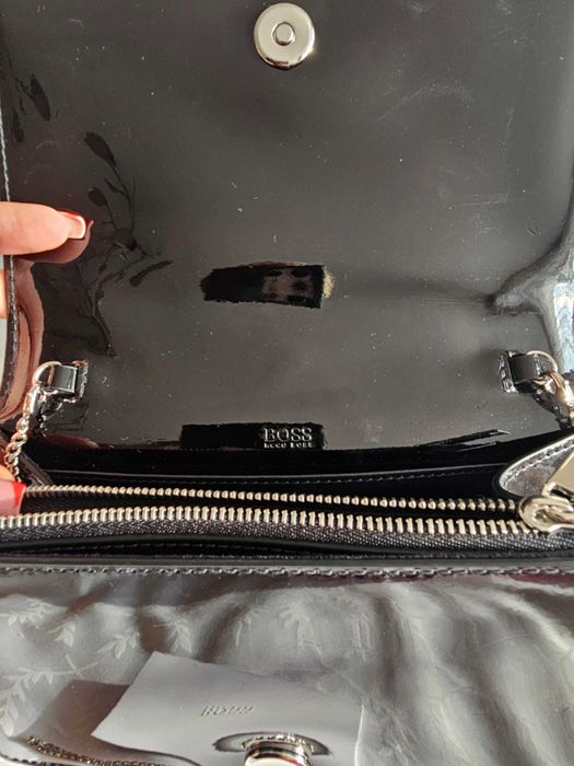 Дамска чанта Hugo Boss. Оригинална