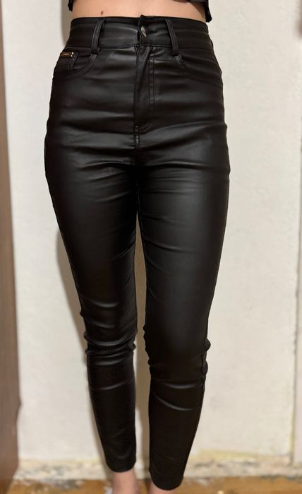 Черен кожен панталон