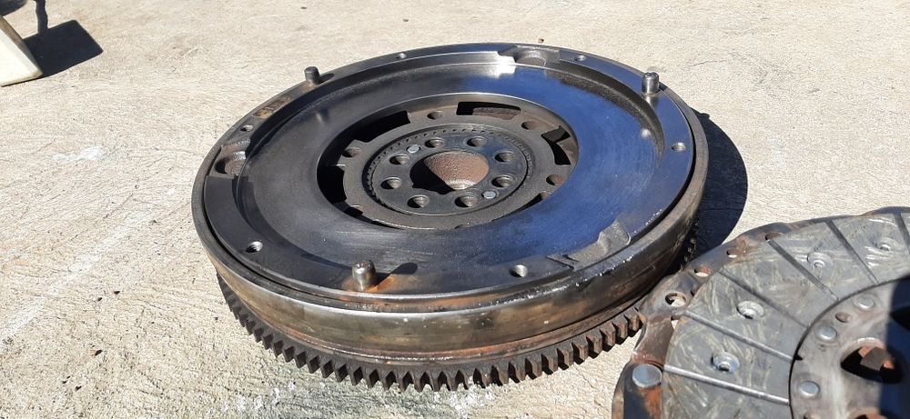 Демпфер комплект с ковано феродо за БМВ е46 2.0 150 5ск