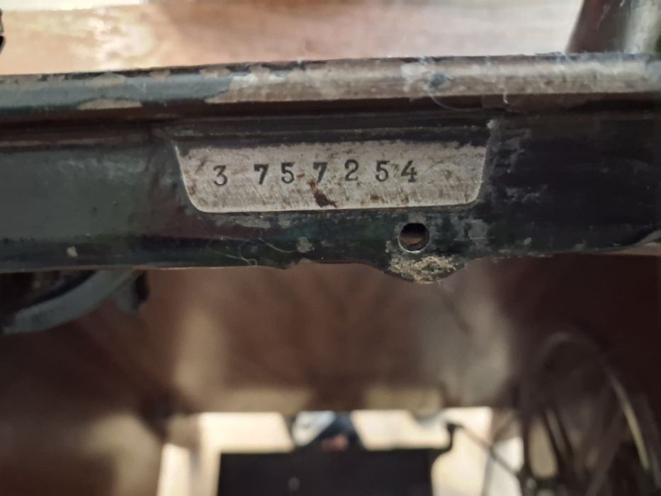 Masina de cusut PFAFF