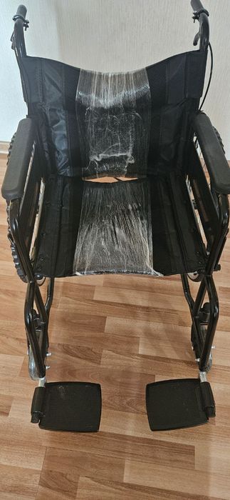 Инвалидная коляска