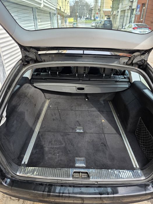 Щора за багажник за Mercedes W211 комби