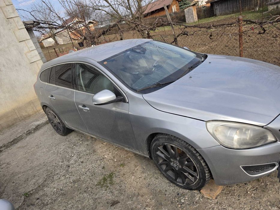 Volvo V60 2011 163cp D3 238000 km